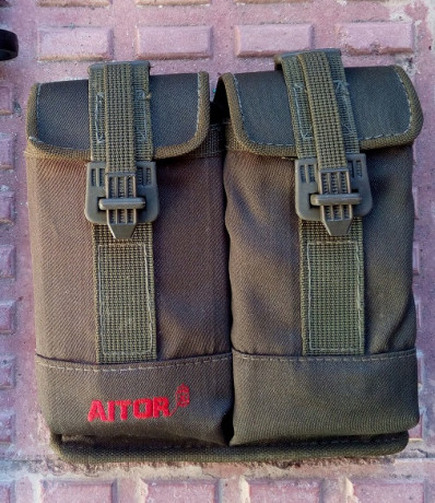 En venta portacargadores fabricado por Aitor para el fusil de asalto espanol CETME mod C para dos cargadores 00
