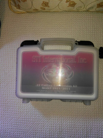 Hola, vendo este kit que tiene unos 5 años y habrá disparado unos 1000 cartuchos, suelo usar una STI Trojan 00