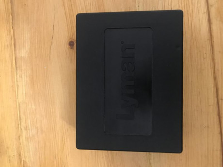 Vendo dies lyman del 9 mm, el conjunto consta de 4 dies dies, los vendo por 60€, estos se encuentran en 00