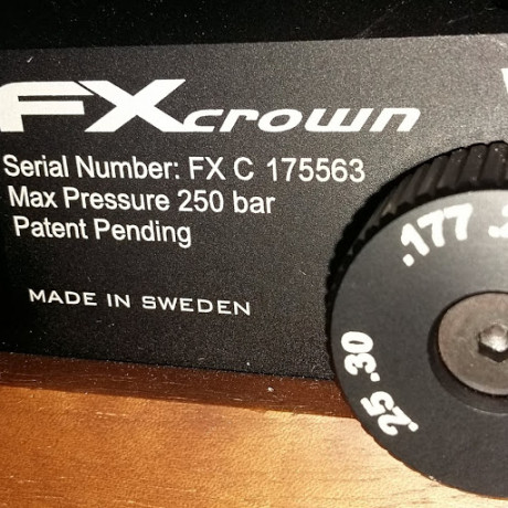 Vendo carabina PCP Fx Cronw del 5,5 (esta carabina admite cañones del 4,5 y del 6,35)
Comprada nueva en 00
