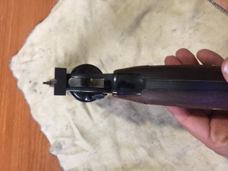 Vendo Revolver Manurhin del 36.
Se encuentra en la provincia de Badajoz.  telf 607058650
450€

En caso 00