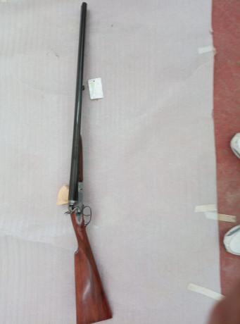Se vende paralela de perrillos prácticamente nueva . Inglesa stephen grant . Única en España.  Grabados 01