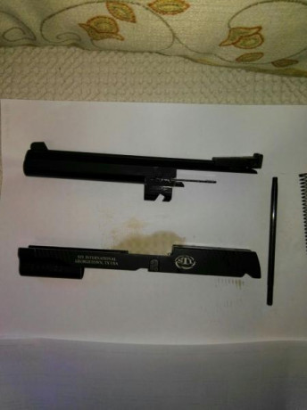 Hola, vendo este kit que tiene unos 5 años y habrá disparado unos 1000 cartuchos, suelo usar una STI Trojan 50