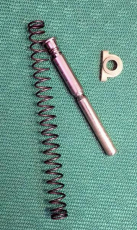 Se vende amortiguador de retroceso Sprinco tactical para Glock 17.
Está en La Coruña.
55 euros envío certificado 01