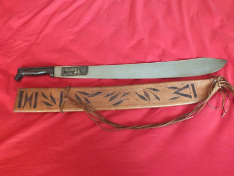 Machete original COLLINS&HARTFORD LEGITIMUS.
Procedente de Colombia.
Largo total 75 cm.
Largo hoja. 00
