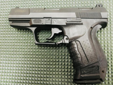 Walther P99 solo se han tirado con ella 25 cartuchos para probarla está completamente nueva se entrega 01