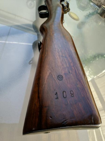 Buenas noches compañeros. Cambio Mauser M 24/47 calibre 8x57 IS/JS por rifle de chispa tipo Kentucky en 11