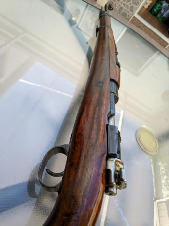 Buenas noches compañeros. Cambio Mauser M 24/47 calibre 8x57 IS/JS por rifle de chispa tipo Kentucky en 22