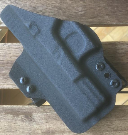 Funda para Glock 19 (y 26) gen 2-5 fabricada en USA por BravoConcealment. 
Modelo IWB Torsion, oculta 02
