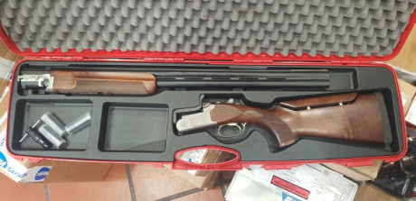 Un amigo vende por motivos personales,  solo tiene 25 tiros,  impecable,  en garantía,  
Madrid 02