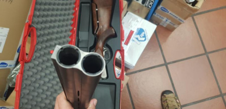 Un amigo vende por motivos personales,  solo tiene 25 tiros,  impecable,  en garantía,  
Madrid 00