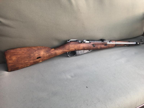 Vendo este ejemplar de mosin Nagant fabricado en 1944, una de las primerísimas unidades de este modelo 02