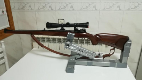 Vendo rifle breno, calibre 30-06 caja larga, con visor leupold 3-9X 40 con monturas leupold desmontables, 01