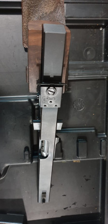 SE VENDE WALTHER GSP 32 y KIT del 22lr LLEVA DOS CARGADORES DE CADA UNO
EL ARMA COMO PODÉIS VER EN LAS 12