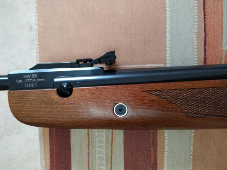 Hola ,vendo o cambio por weihrauch hw98 en estado impecable como la mía mi weihrauch hw95 luxus en calibre 31
