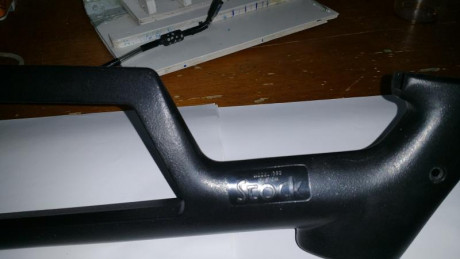 Hola  . Vendo culatin pistola crosman 2240 y otras , 25 € ,  envío aparte . 01