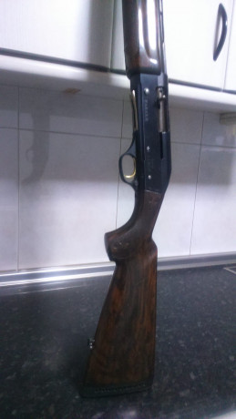 Hola a todos, vendo mi escopeta de zurdo es un Fabarm Lion H368 calibre 12.
Esta cuidada y limpia no tiene 00