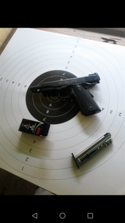 Se vende hk usp standar 9mm, con dos cargadores. En buen estado. Tiene pocas tiradas ya que fue un capricho. 01