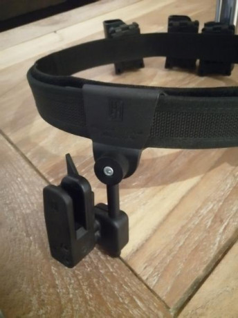 Vendo cinturón ipsc completo, 3 porta cargadores, funda rápida para 2011 tipo sti, sps. Estado impecable 00