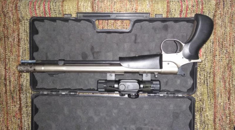 Se vende pistola buckhanter en cal 45
Esta en buen estado y poco usada
Portes por cuenta del comprador.
Precio 00