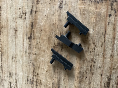 Expulsores 1911. De 9/38/40
A 20 euros cada uno . Nuevos.
Saludos 00