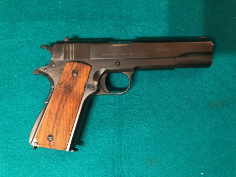 Esta en Madrid
Calibre 45ACP
750 € mas portes 00
