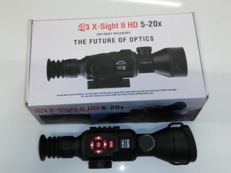 Hola a todos,
Tengo un VISOR ATN X-SIGHT II 5X20 HD, el que graba en tarjeta SD video y foto, con montura 00