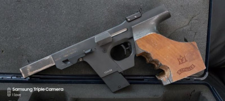 Vendo pistola Walther gsp calibre 32wc. Maletín Walther dos cargadores. La vendo por disponer de otra 02