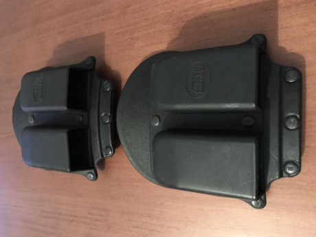 Vendo conjunto de funda y dos portacargadores dobles para Glock. De la marca israeli Fobus, fabricados 10