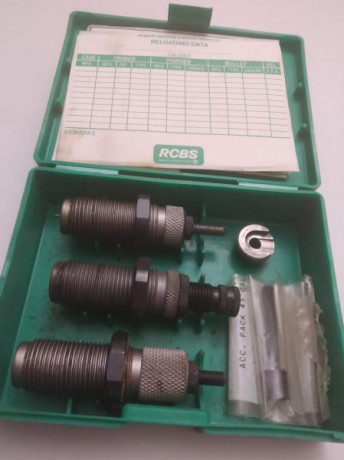 VENDIDO dies RCBS .45 Colt con shell holder poco usados para recargar con pólvora negra.

Además, tengo 00