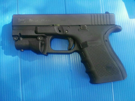 Vendo glock19, 4°G. Comprada nueva en julio 2016. Montada con kit muelles competición y desconector a 11