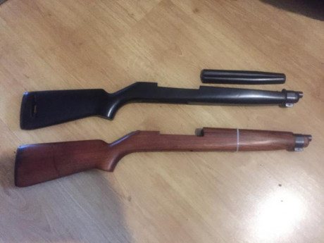 Vendo estas dos culatas.
Una no tiene el agujero para la aceitera. 00