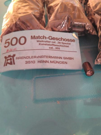 Vendido, gracias a todos
Hola, vendo un lote de recarga del .38SPECIAL Por quitarme el revólver y cambiar 30