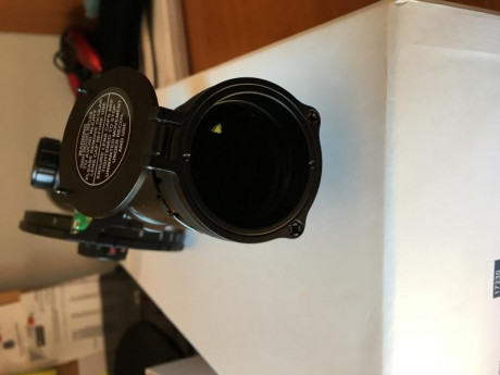 VENDO VISOR HAWKE SIDEWINDER 8x32x56 SF comprado nuevo ( factura ) en SEPTIEMBRE 2019.
- COMPLETO DE CAJA 31