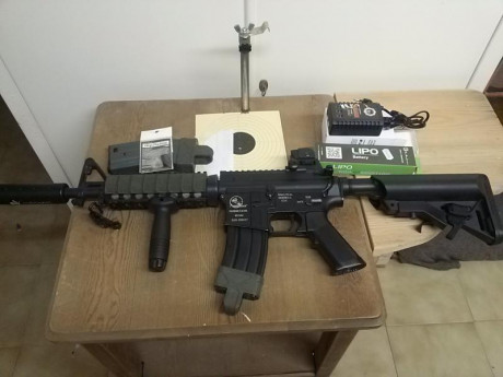 De enero de 2009, comprado a SHERMAN-SURVIVAL. Tengo factura. Una sola mano, poco uso. Bateria y cargador 00
