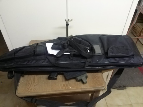 De enero de 2009, comprado a SHERMAN-SURVIVAL. Tengo factura. Una sola mano, poco uso. Bateria y cargador 10