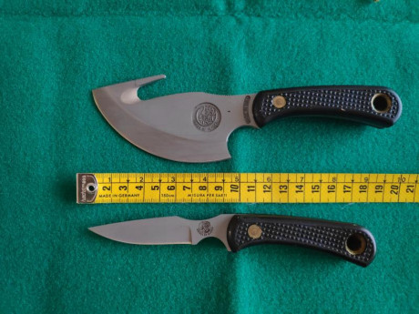 Vendo este magnifico cuchillo de desollar 
80€
saludos 70