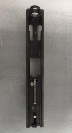 Vendo Glock 19C 3 Generación con dos cargadores. Guiada en A.
En perfecto estado. Incluye DOS fundas, 11