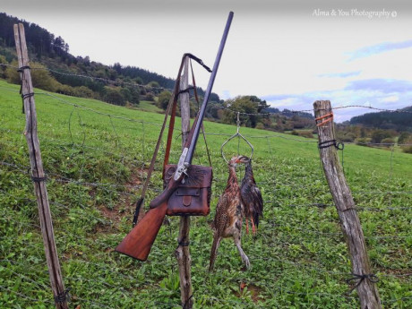  Amigos, viendo que hay interés general en la práctica de la caza con armas de avancarga, abrimos este 22