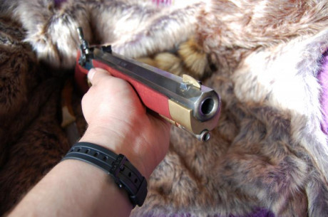 Muy buenas a tod@s!
Pongo a la venta mi pistola Kentucky de la marca Ardesa calibre 45 y paso de estría 10