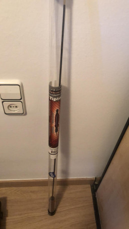 Muy buenas compañeros,

Por dejar la afición, un compañero me ha pedido que le anuncie su Carabina Anschütz 00