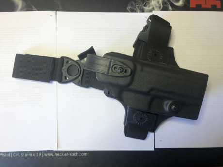 Vendo funda vega holster, nivel III con arco y seguro, va en pernera, todo original vega, casi sin usar. 00