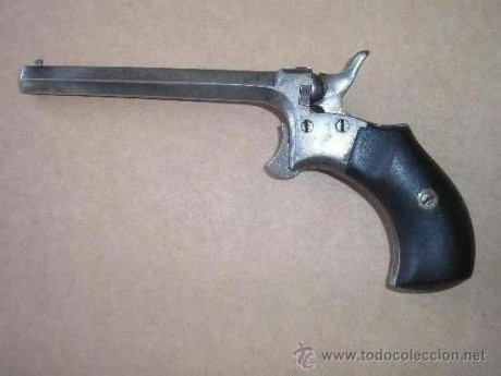 hola, estoy buscando una pistola de esas que llaman de ciclista o espantaperros como la de la foto, tengo 01