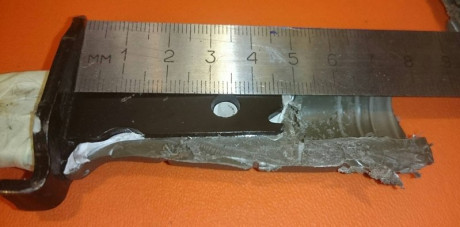 Hola,me tengo que comprar,un cuchillo mediano.
Me gustan muchísimo los de supervivencia y sobre todo Tácticos.
Tiene 102