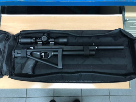 vendo mi SPA/ARTEMIS/ONIX/ZASDAR etc..... PP700SA CAL 5.5
funcionando perfecta, con pocos tiros.
con culatin 02