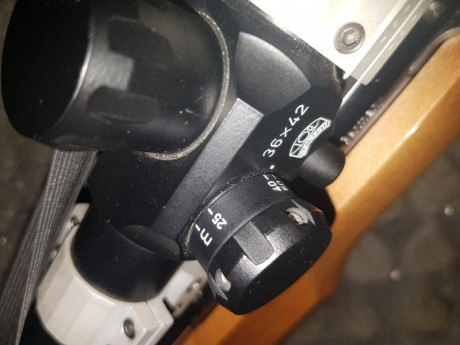 VENDIDO ...visor OIR VALDADA 36X42 con retícula de CRUZ FINA CON PUNTO ,  como nuevo ideal para la práctica 92