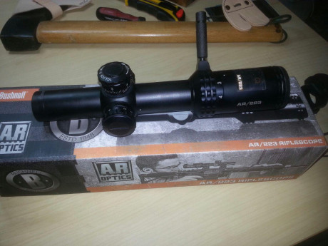 Vendo visor bushnell 1-4x24, es este modelo 

https://www.borchers.es/visores-tacticos/1857-visor-bushnell-ar-1-4x24-ri.html


Dos 00