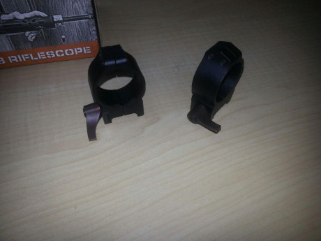 Vendo visor bushnell 1-4x24, es este modelo 

https://www.borchers.es/visores-tacticos/1857-visor-bushnell-ar-1-4x24-ri.html


Dos 10