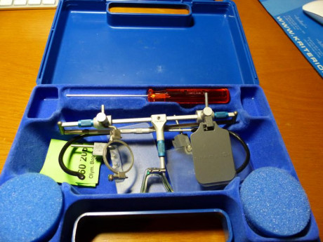 VENDO GAFAS DE TIRO OLIMPICO CHAMPION.
PERFECTO ESTADO PRACTICAMENTE NUEVAS, CON TODOS SU APLIQUES.
GRACIAS 02