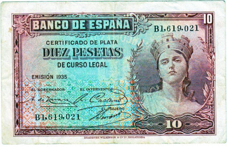  EN RECUERDO Y HOMENAJE A LOS QUE YA NO ESTÁN. 

Si pones en  GOOGLE    PASAPORTES EN LA MEMORIA   da 70